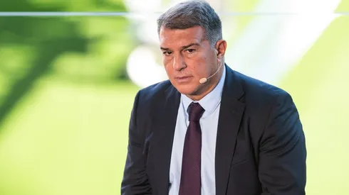 Kun Aguero Press Conference In Barcelona