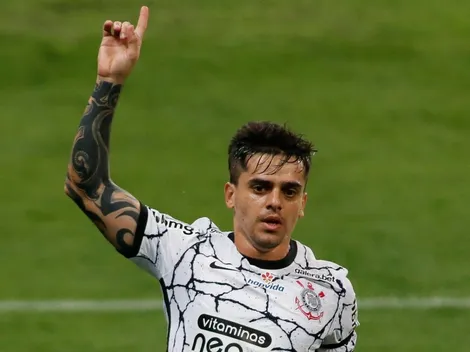 Fagner, do Corinthians, é denunciado pelo STJD por expulsão no Brasileirão