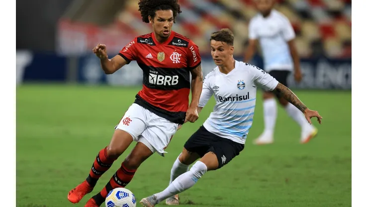 Flamengo v Gremio - Brasileirao 2021