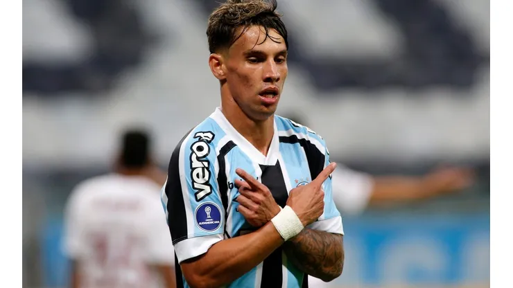 Gremio v Lanus - Copa CONMEBOL Sudamericana 2021