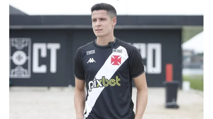 Matheus Barbosa fala sobre suas características (Foto: Rafael Ribeiro/Vasco da Gama)
