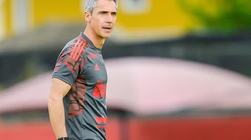 Paulo Sousa concedeu entrevista à "FlaTV" nesta quinta-feira, dia 13 (Foto: Marcelo Cortes / Flamengo)