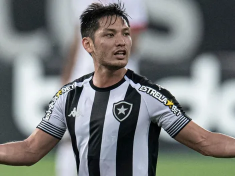 Luís Oyama se despede do Botafogo nas redes sociais após brilhar na Série B