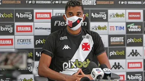 Isaque quer mostrar uma nova versão de si em São Januário (Foto: Rafael Ribeiro/Vasco da Gama)