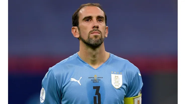 Godín foi anunciado como zagueiro do Atlético-MG (Foto: Getty Images)