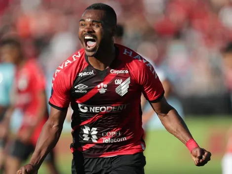 São Paulo anuncia oficialmente a contratação do meia Nikão, ex-Athletico