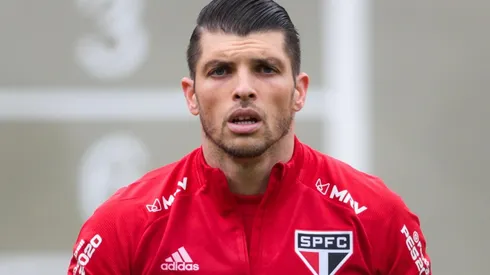 Tiago Volpi, goleiro do São Paulo (Foto: Marcello Zambrana/AGIF)