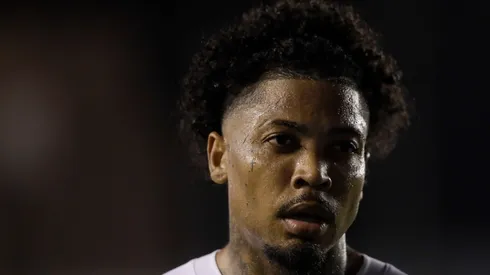 Marinho é um dos jogadores santistas contaminados pela Covid-19 (Foto: Getty Images)