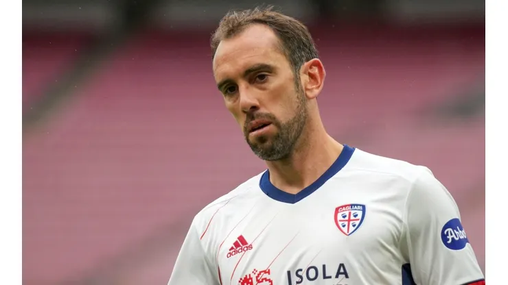 Godín está próximo de acertar com o Atlético-MG (Foto: Getty Images)