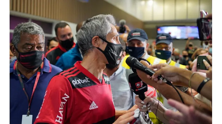 New Flamengo Coach Paulo Sousa Arrives To Rio de Janeiro