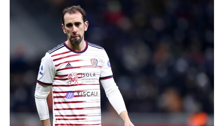 Godín está próximo de ser o novo zagueiro do Galo (Foto: Marco Canoniero/LightRocket via Getty Images)