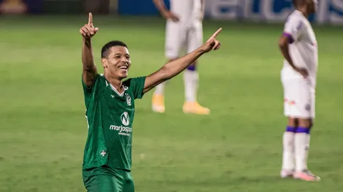 Vinícius Lopes é o primeiro reforço do Botafogo para 2022 (Foto: Heber Gomes/AGIF)
