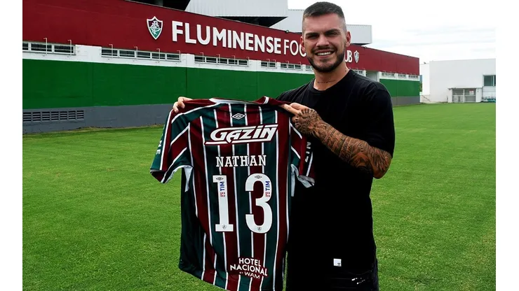 Fluminense anuncia oficialmente a contratação do meia Nathan (Foto: Mailson Santana/FFC)