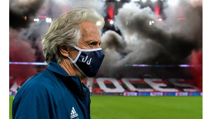 Jorge Jesus está relutante em aceitar a proposta do Atlético-MG