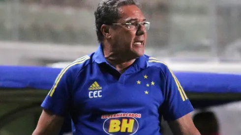 Vanderlei Luxemburgo, ex-treinador do Cruzeiro (Foto: Fernando Moreno/AGIF)