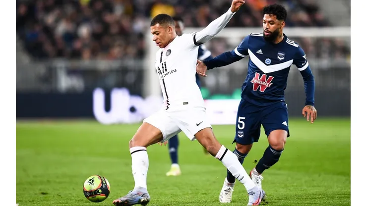 Football Club des Girondins de Bordeaux v Paris Saint Germain - Ligue 1 Uber Eats