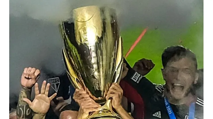 Paulistão terá transmissão de cinco players diferentes em 2022 (Foto: Marcello Zambrana/AGIF)