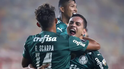 Jogadores do Palmeiras comemoram gol (Foto: Getty Images)