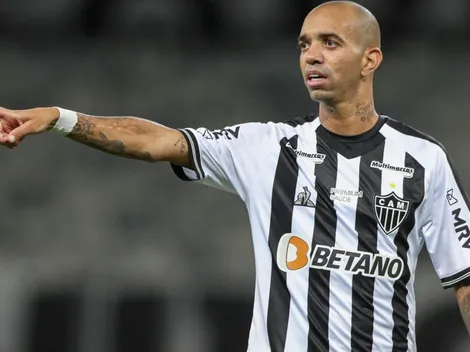 Diego Tardelli pode disputar a próxima Libertadores por clube brasileiro