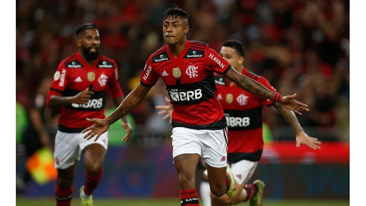Flamengo v Corinthians - Brasileirao 2021