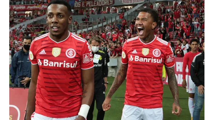 Internacional v Gremio - Brasileirao 2021