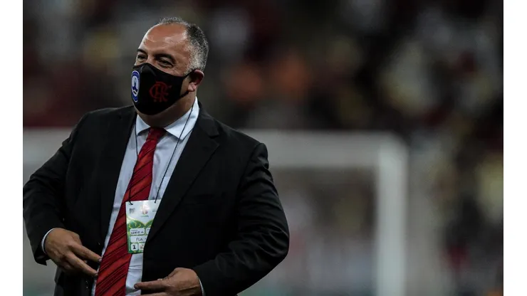 Marcos Braz está em Portugal e já teve a primeira conversar para achar o novo técnico do Flamengo (Foto: Thiago Ribeiro/AGIF)