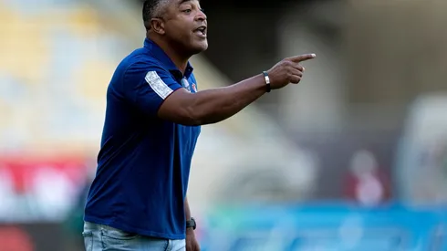 Roger Machado é um dos técnicos especulados no Internacional