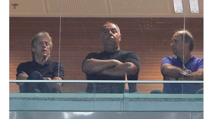 Marcos Braz e Jorge Jesus, assistindo a uma partida do Flamengo em 2019