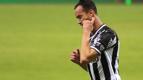 Réver, capitão do Atlético-MG, se envolveu em uma confusão no aeroporto