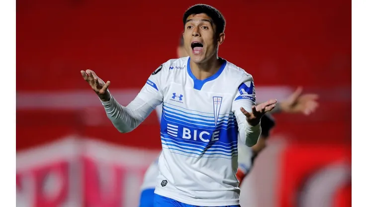 Valber Huerta, da Universidad Católica, ainda interessa ao Palmeiras