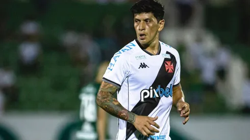 Cano pode ser o novo atacante do futebol árabe (Foto: Diogo Reis/AGIF)