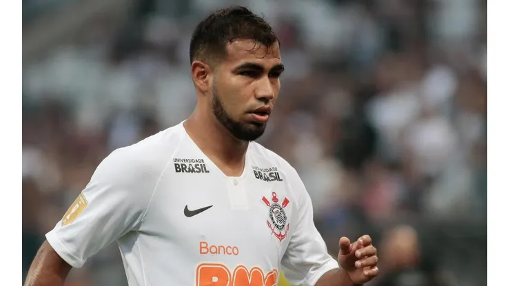 Sornoza ainda tem contrato com o Corinthians (Foto: Marcello Zambrana/AGIF)