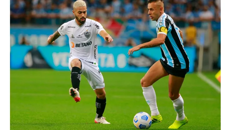 Gremio v Atletico Mineiro - Brasileirao 2021