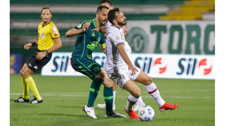 Fluminense e Chapecoense se enfrentam pela última rodada do Brasileirão (Foto: Dinho Zanotto/AGIF)