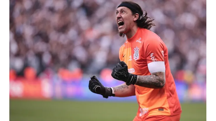 Cássio, goleiro do Corinthians, vibra com gol marcado contra o Grêmio