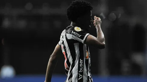 Keno exaltou espírito da equipe para a conquista do Brasileirão (Foto: Jhony Pinho/AGIF)