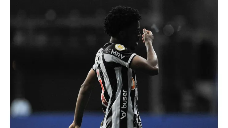 Keno exaltou espírito da equipe para a conquista do Brasileirão (Foto: Jhony Pinho/AGIF)