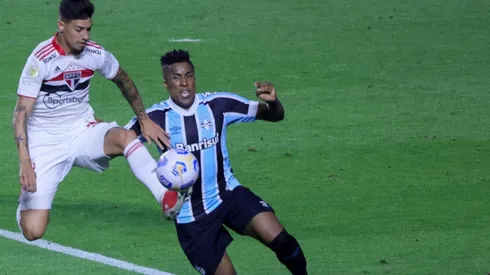 Tricolores se enfrentam nesta quinta (02), mas pretendem esquecer 2021 (Foto: Marcello Zambrana/AGIF)