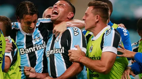 Gremio v Fluminense - Brasileirao 2021