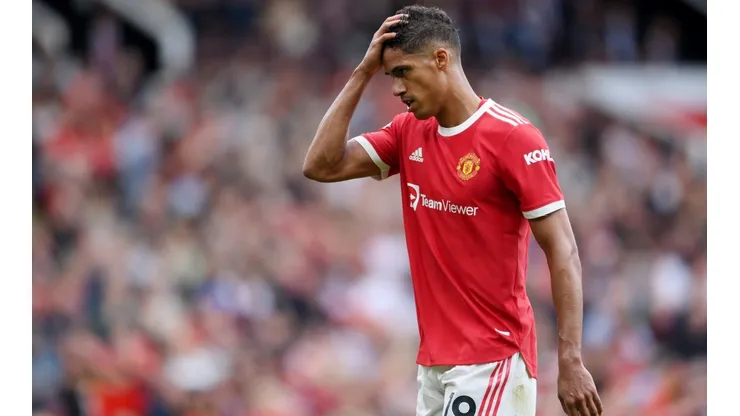 Manchester United v Aston Villa - Premier League