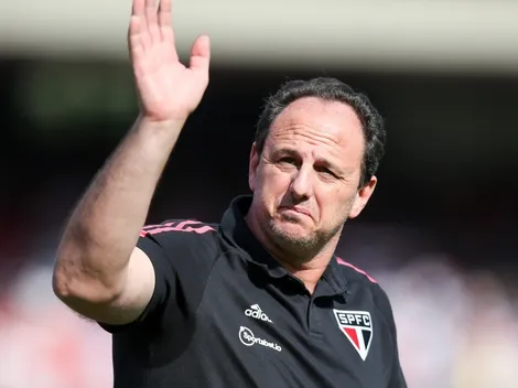 São Paulo acerta saída de atacante