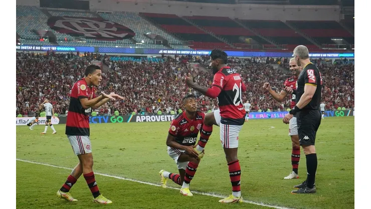 Flamengo v Corinthians - Brasileirao 2021