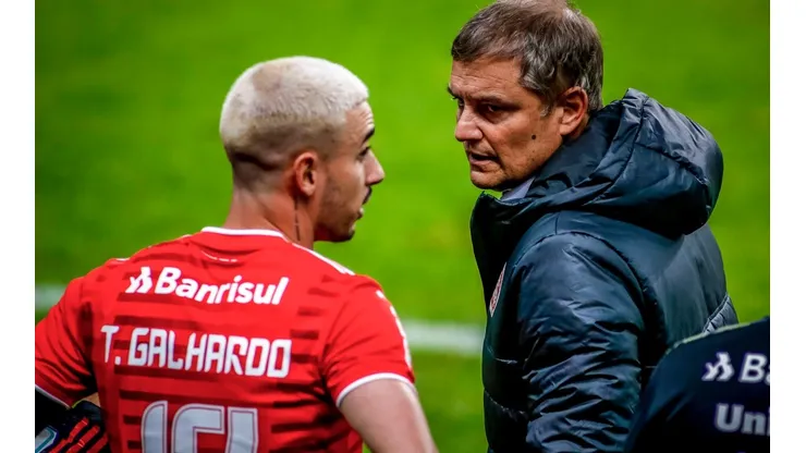 Gremio v Internacional - Brasileirao 2021