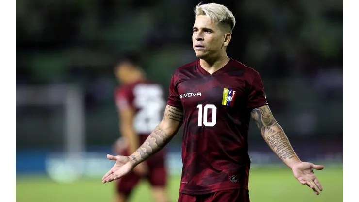 Venezuela v Argentina - FIFA World Cup 2022 Qatar Qualifier