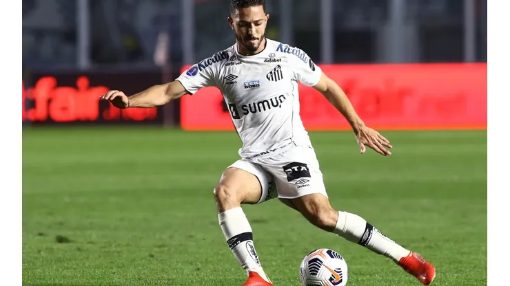 Santos v Independiente - Copa CONMEBOL Sudamericana 2021