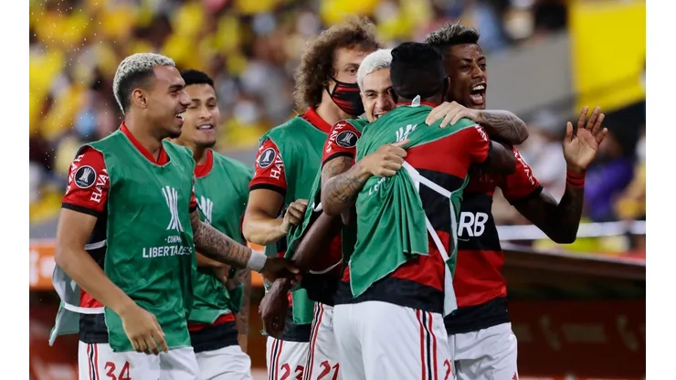 Barcelona SC v Flamengo - Copa CONMEBOL Libertadores 2021