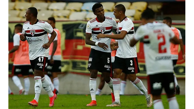 Flamengo v Sao Paulo - Brasileirao 2021