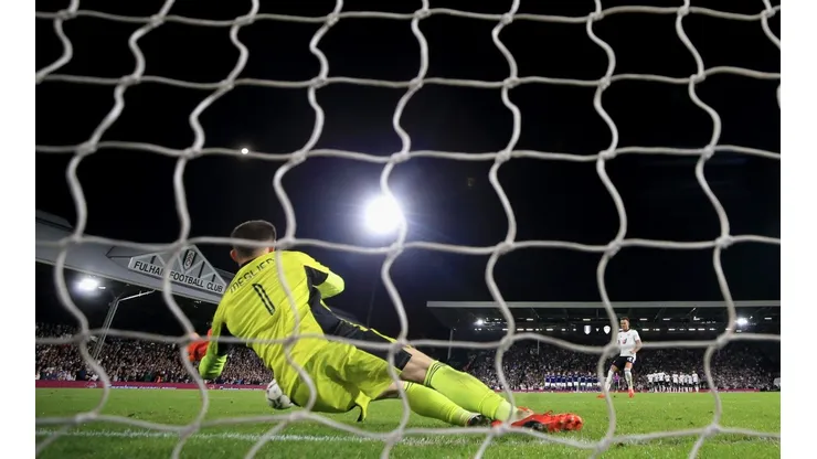 Fulham v Leeds United - Carabao Cup Third Round