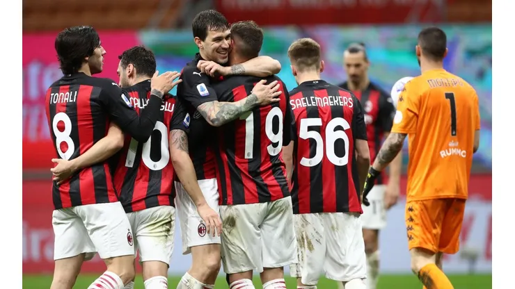 AC Milan v Benevento Calcio - Serie A