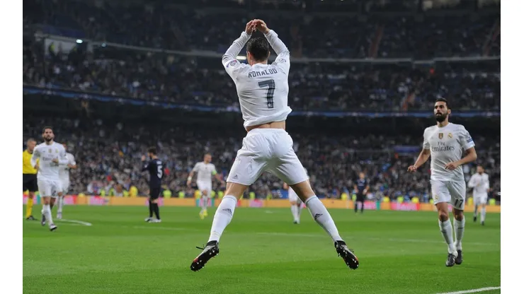 Real Madrid CF v Malmo FF - UEFA Champions League